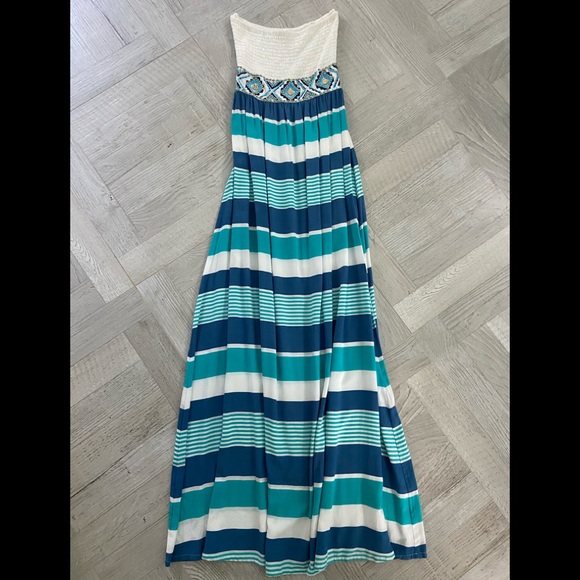 SKEMO BEADED SLEEVELESS MAX DRESS - Picture 1 of 5